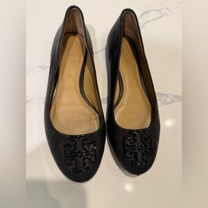 Tory Burch Black Flats Sleek Minimalist Design